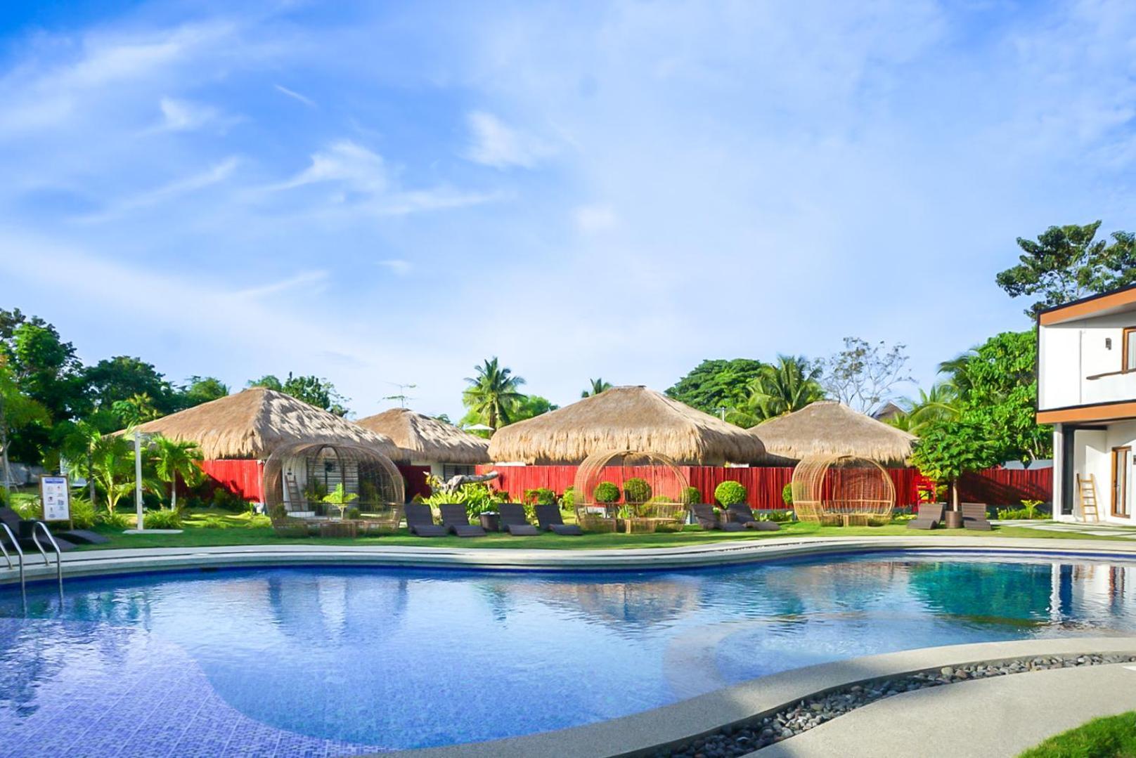 Secret Garden Resort & Villas Panglao Island Biking Екстериор снимка